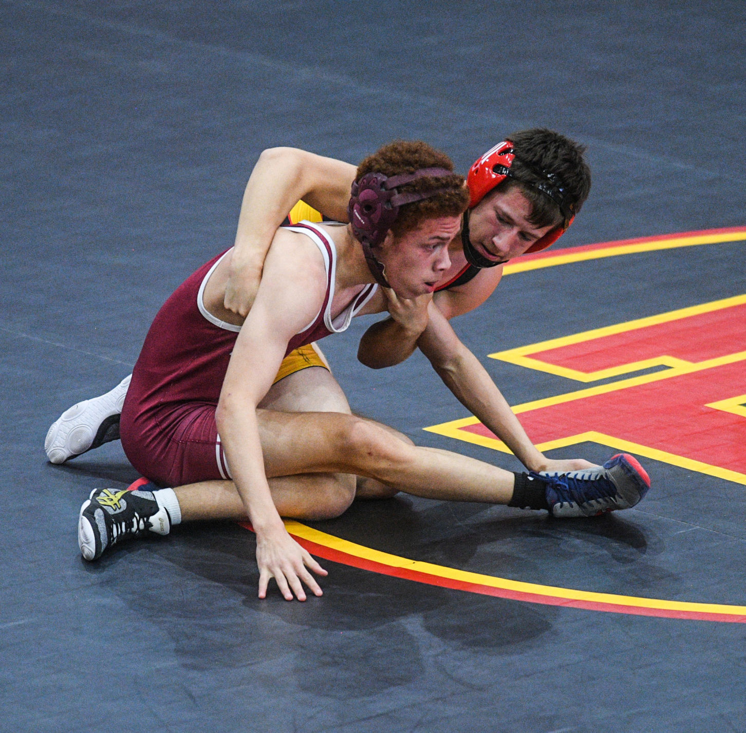 04921-qc-spt-moline-ri-wrestling-001